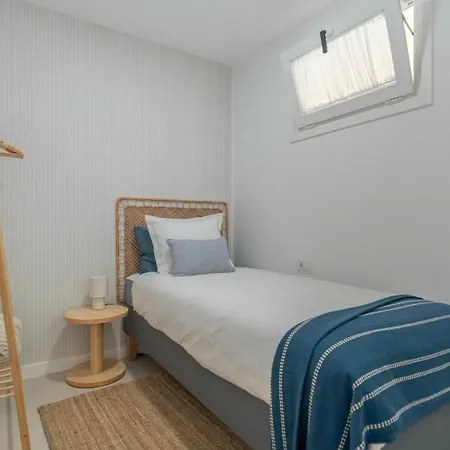 Lägenhet Charming 2-bedroom In Guargacho, Tenerife *